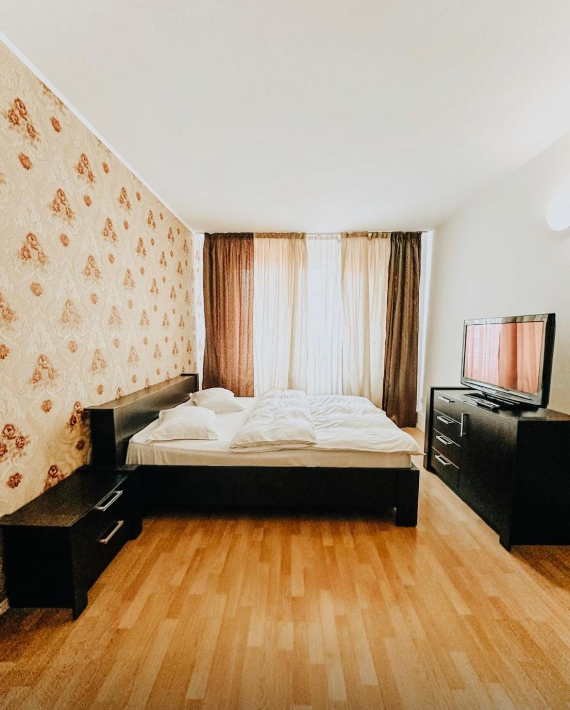 クラヨーヴァ Casablancaホステル エクステリア 写真